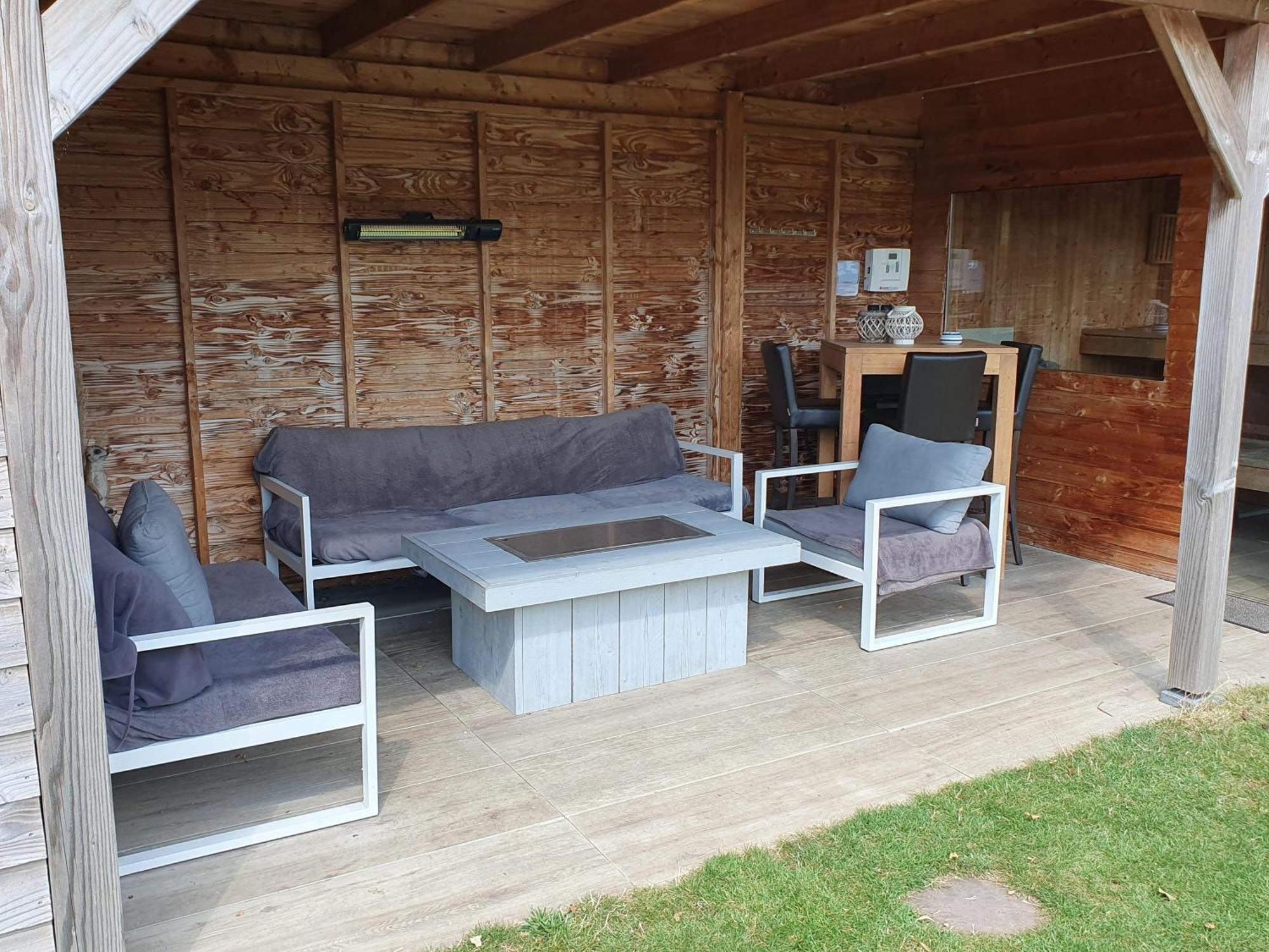 With Sauna In Zeeland Stavenisse